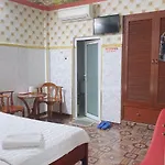 Thanh Thao Hotel - 57/4 Le Quang Qinh, Q. Binh Thanh - By Bay Luxury